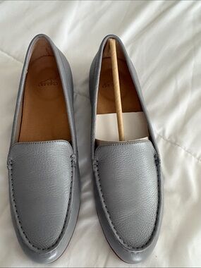 Dansko Women's Grey Leather Slip-On Loafers size 39 NWT in box LORRI TUMBLED